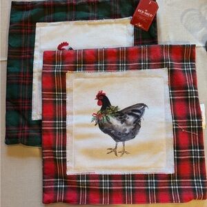 2 18”x18” Pillow Covers Plaid Christmas Chicken